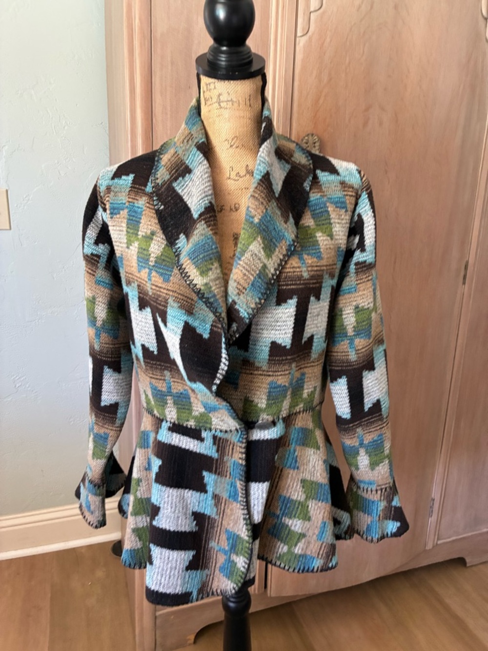 Vintage Rhonda Stark Zuni Turquoise southwestern Aztec Wrap Jacket S